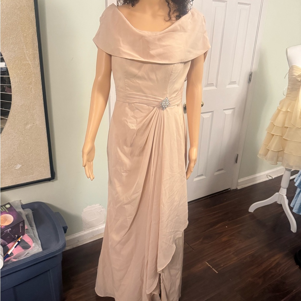 Elegant Beige Evening Gown